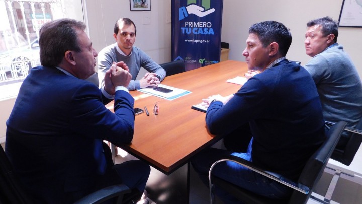 Construir&aacute;n nuevas viviendas en tres localidades del departamento Uruguay con fondos nacionales