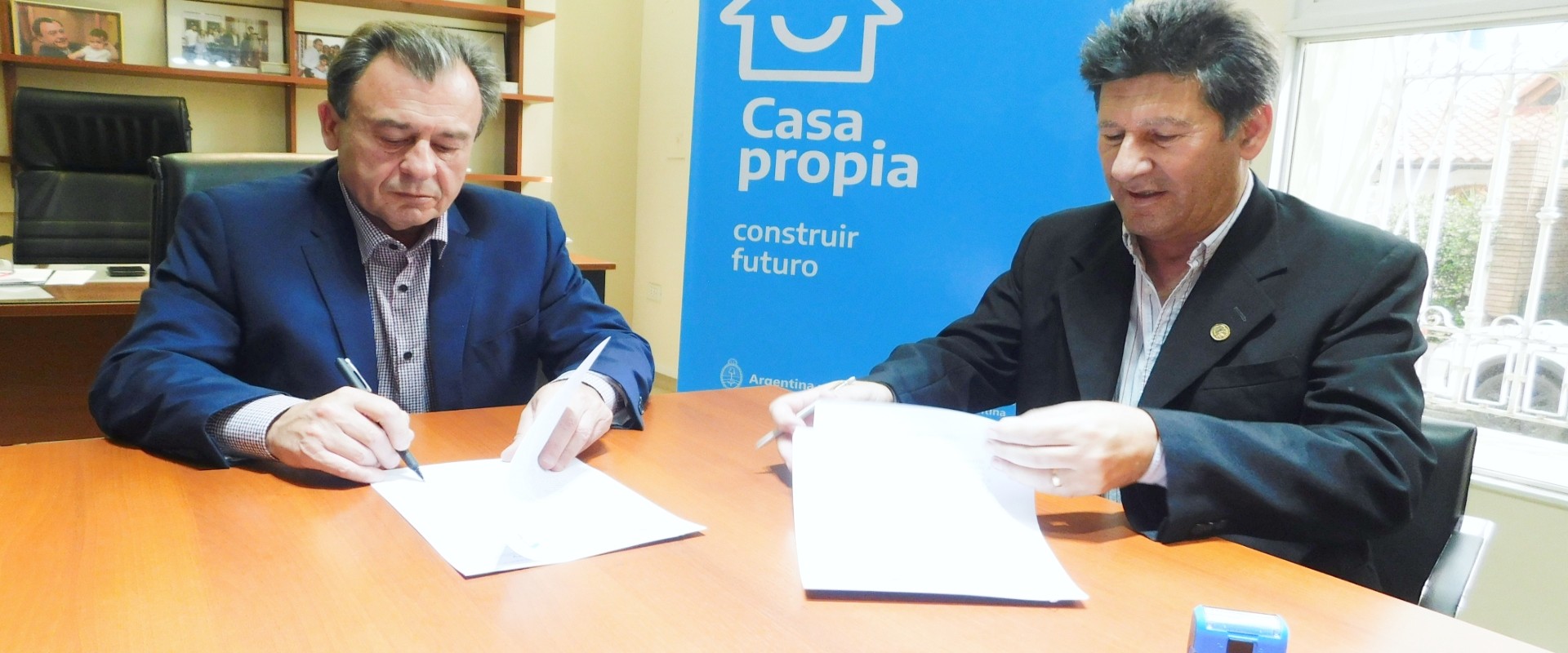 El IAPV rubric&oacute; un convenio de cooperaci&oacute;n con el Colegio de Maestros Mayores de Obras