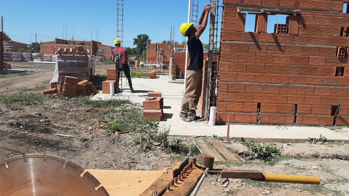 Nuevas viviendas se licitar&aacute;n con fondos provinciales  para docentes  de Urdinarrain y empleados municipales de Ram&iacute;rez