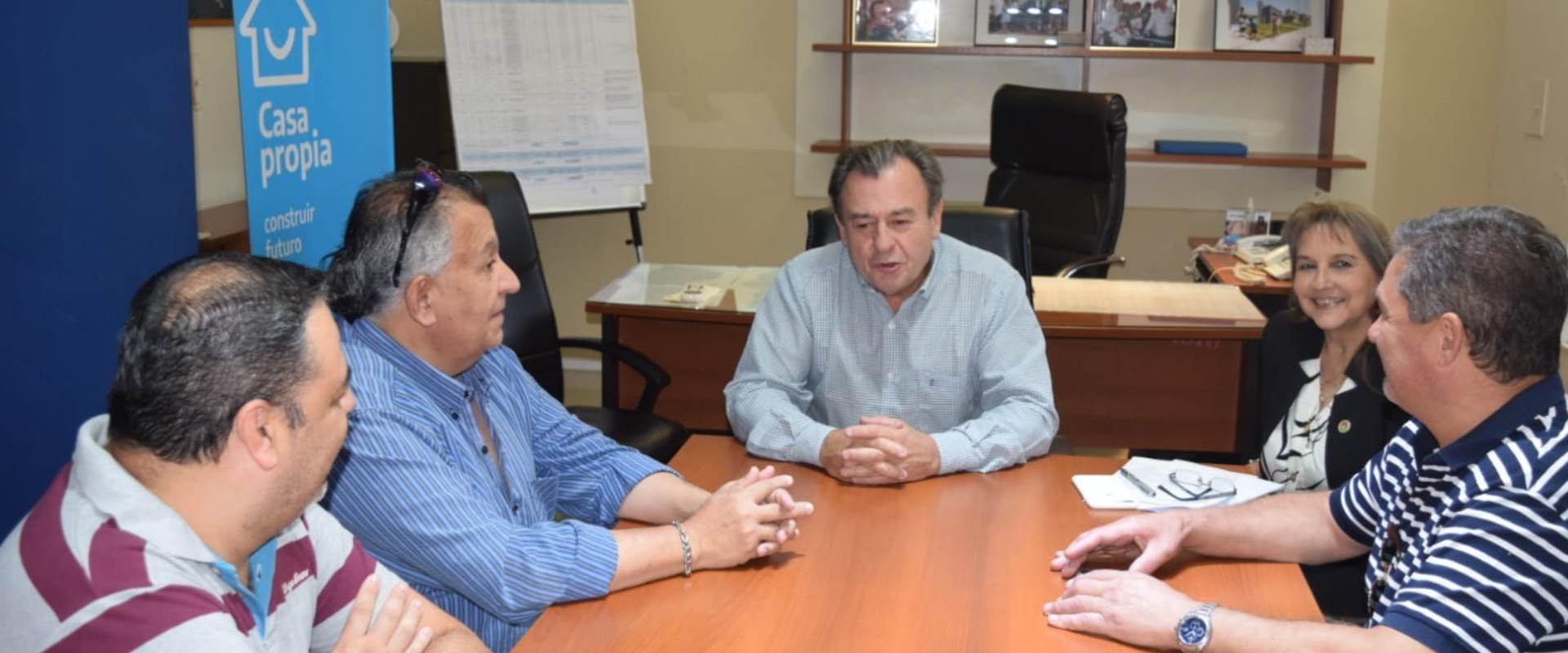 Construir&aacute;n nuevas viviendas para trabajadores estatales en Diamante con fondos provinciales