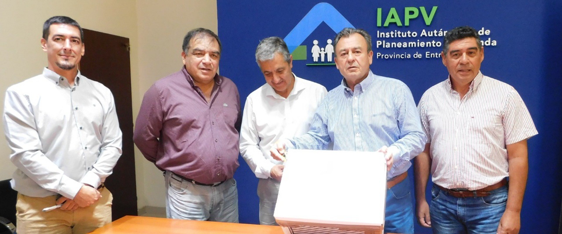 Se licitaron con fondos provinciales nuevas viviendas para docentes y municipales de Urdinarrain y General Ram&iacute;rez