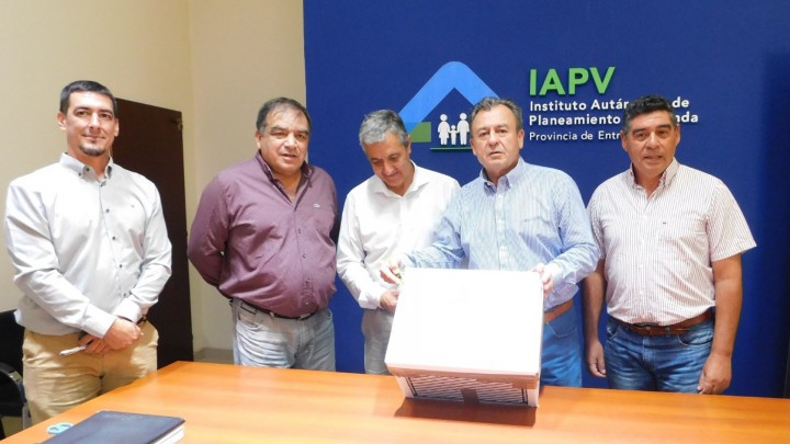 Se licitaron con fondos provinciales nuevas viviendas para docentes y municipales de Urdinarrain y General Ram&iacute;rez