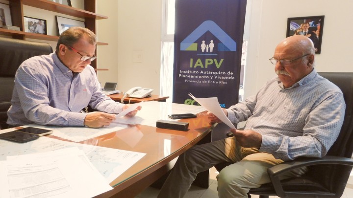 Planifican nuevas viviendas para el departamento Uruguay y Lucas Gonz&aacute;lez