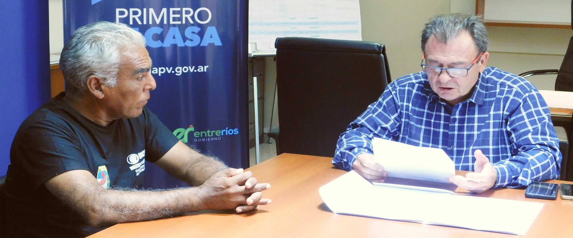 Abordaron la pol&iacute;tica habitacional para el departamento Uruguay