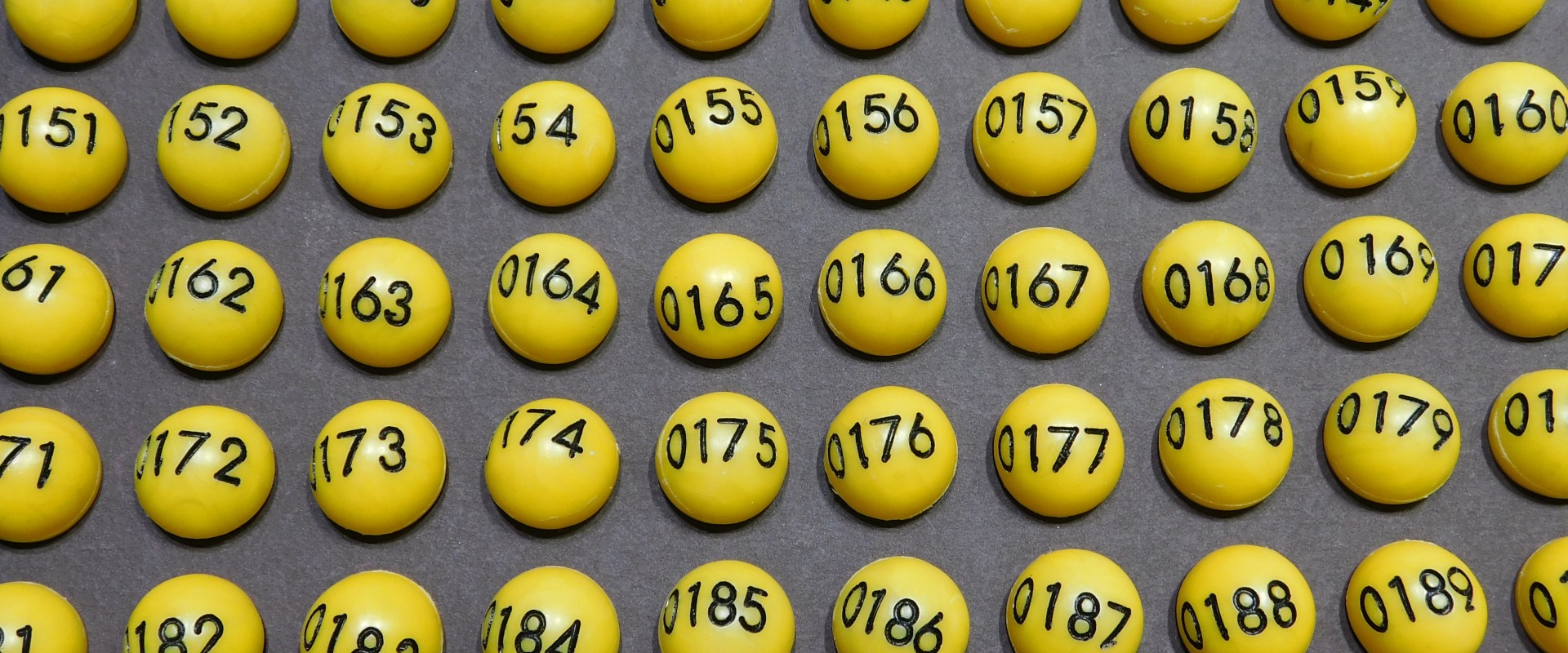 Resultados del sorteo de 10 viviendas para Colonia Ayu&iacute;