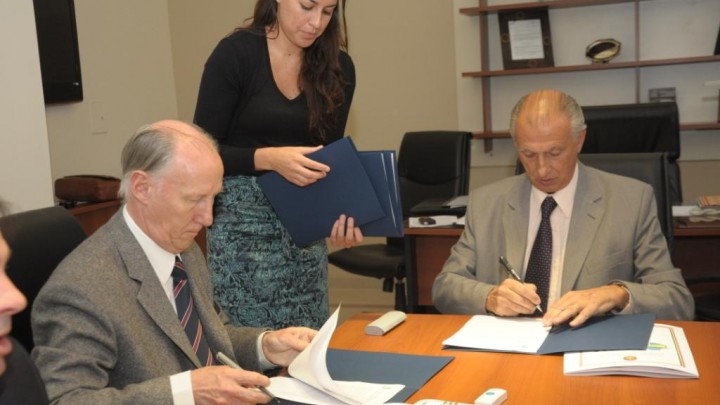 Las viviendas adjudicadas de IAPV estar&aacute;n aseguradas por el Instituto del Seguro