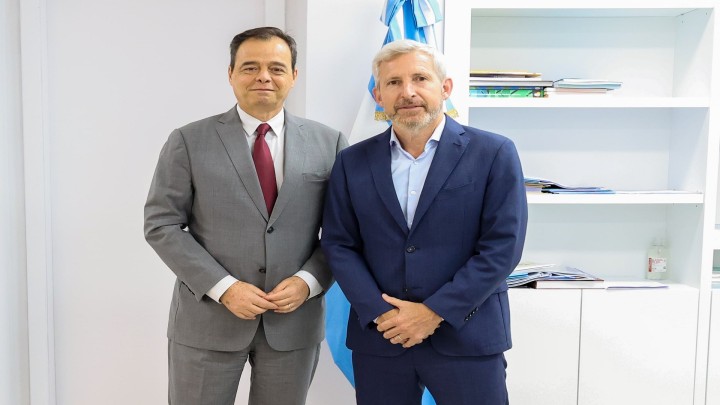 Frigerio avanza en Naci&oacute;n con financiamiento para viviendas y para enfrentar la crisis econ&oacute;mica
