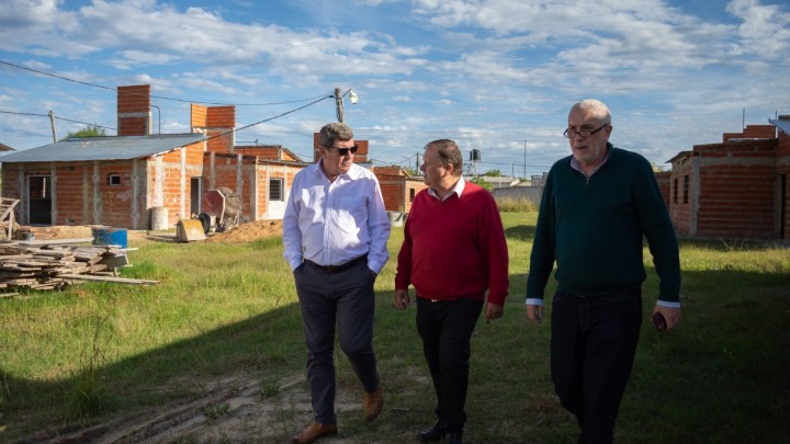 Observaron viviendas que se reactivar&aacute;n en Chajar&iacute;