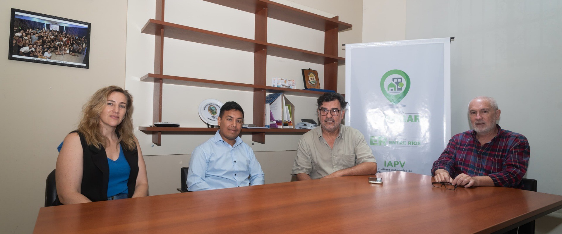 El IAPV abord&oacute; nuevas operatorias de viviendas con la comuna de Arroyo Bar&uacute;