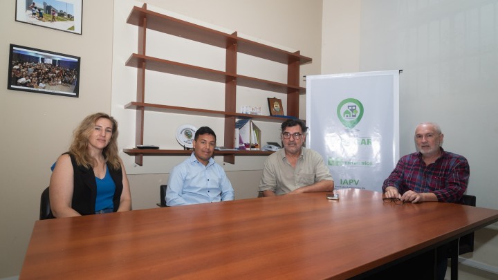 El IAPV abord&oacute; nuevas operatorias de viviendas con la comuna de Arroyo Bar&uacute;