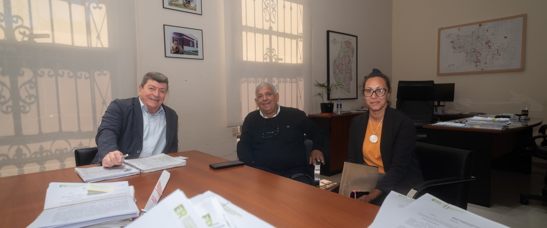 El IAPV abord&oacute; nuevas operatorias de viviendas con el municipio de Villa Dom&iacute;nguez