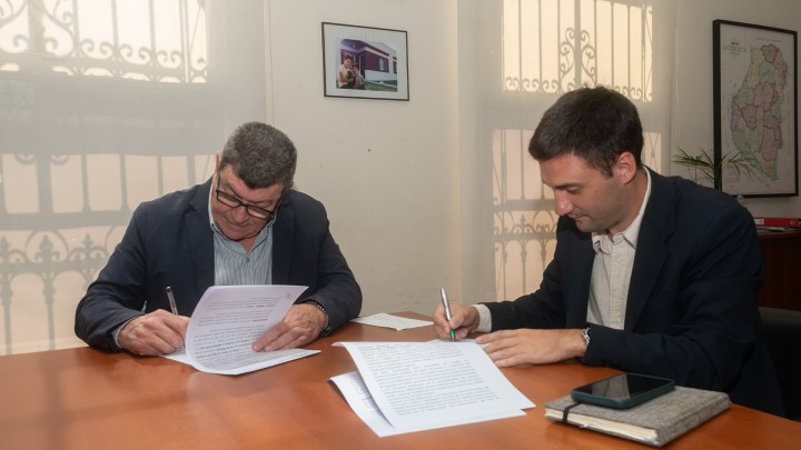 El IAPV y Sidecreer firmaron convenio para el cobro de deudores