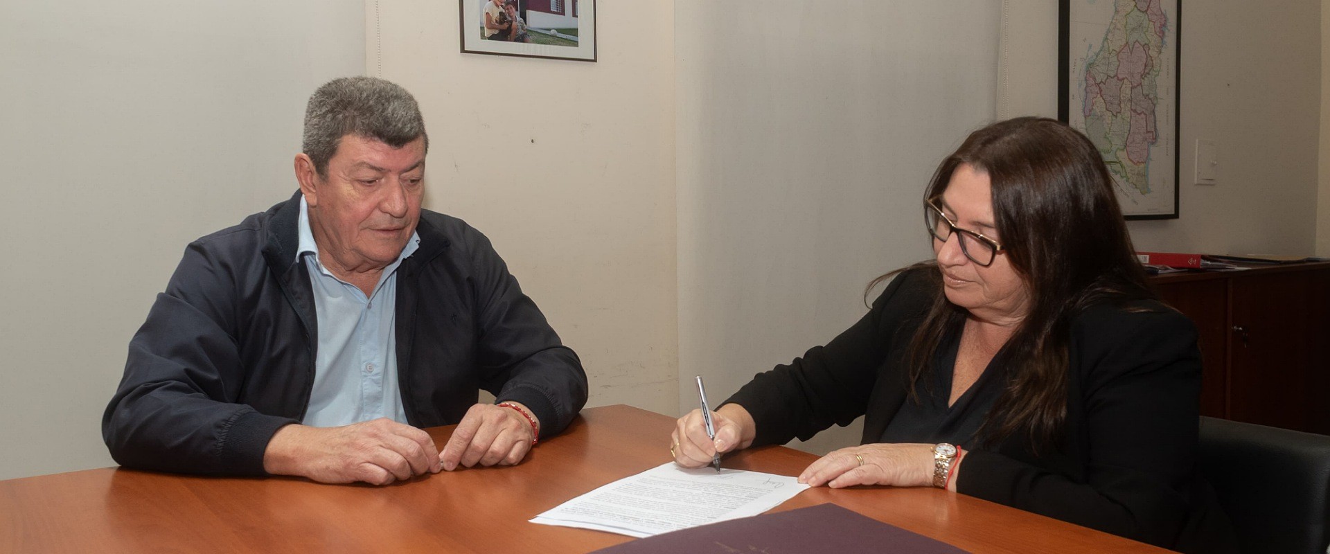 El IAPV y la escriban&iacute;a Mayor de Gobierno rubricaron un convenio de colaboraci&oacute;n