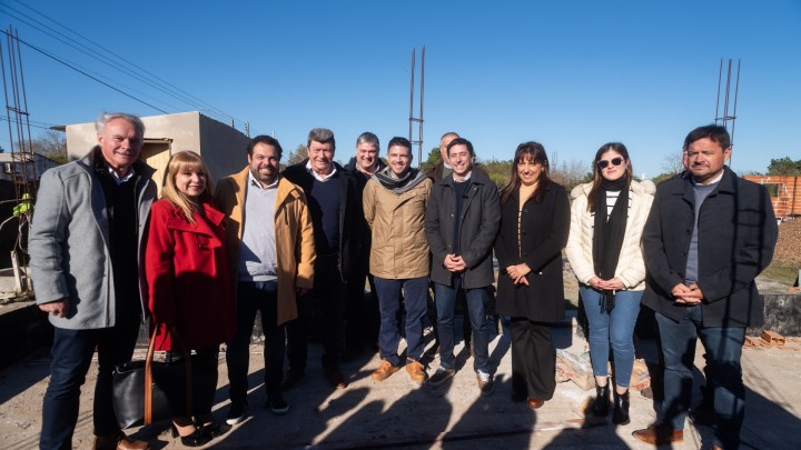 Funcionarios provinciales recorrieron viviendas reactivadas en San Jos&eacute; de Feliciano