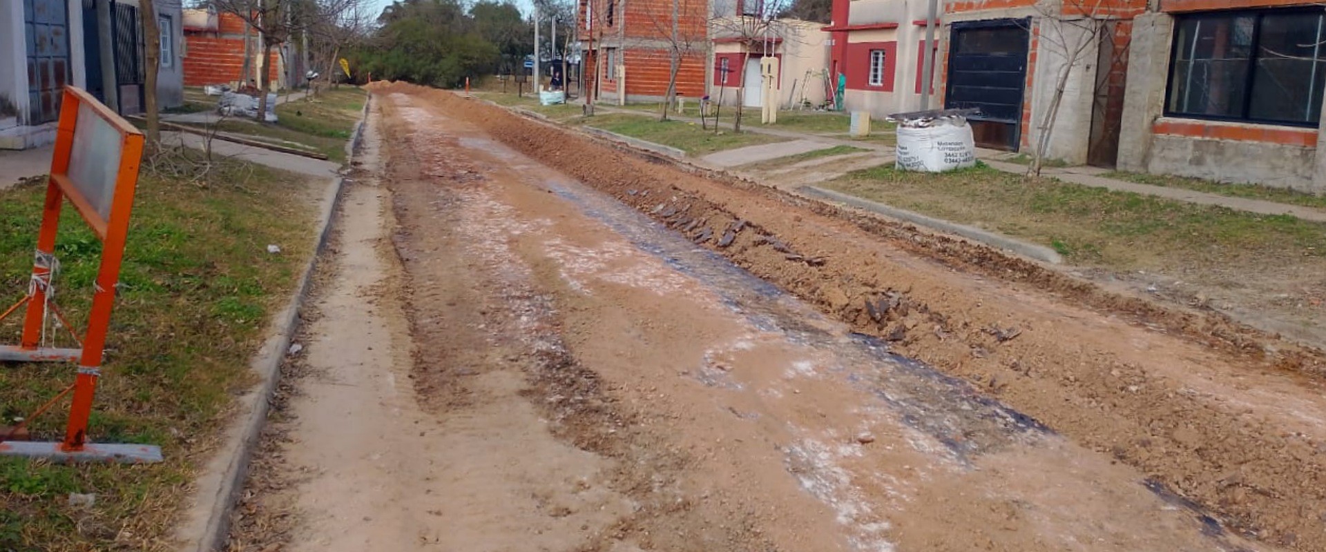 Comenz&oacute;  la  pavimentaci&oacute;n de la trama vial de barrios del IAPV en Concepci&oacute;n del Uruguay