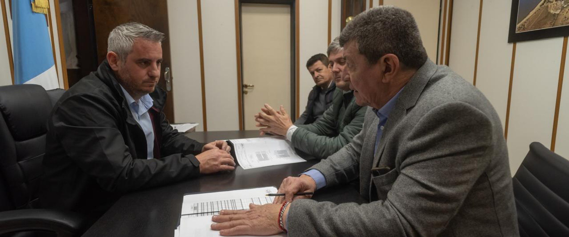 El IAPV y el municipio de Col&oacute;n avanzan en la finalizaci&oacute;n de 72 viviendas