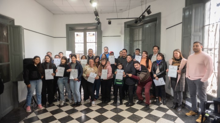Familias de Nogoy&aacute; recibir&aacute;n las escrituras de sus viviendas