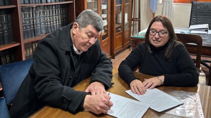 El IAPV y la Escriban&iacute;a Mayor de Gobierno ampliaron un convenio para fortalecer la operatoria de cr&eacute;ditos habitacionales