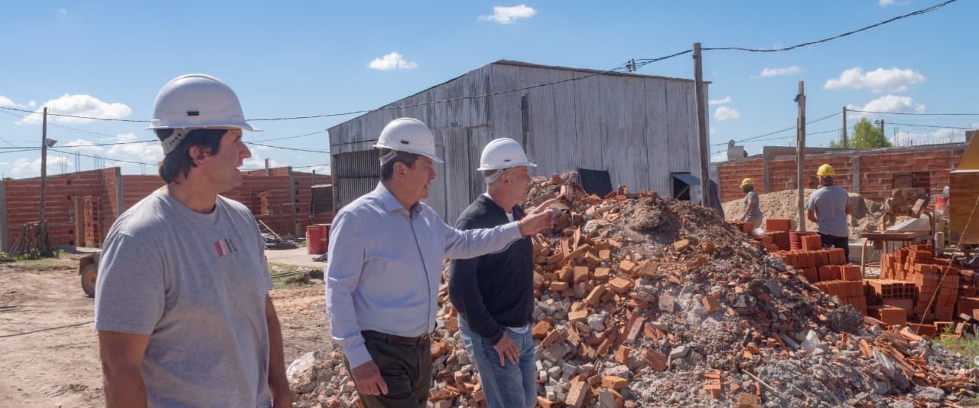 Se ejecutan 99 viviendas con fondos provinciales en el departamento Gualeguaych&uacute;