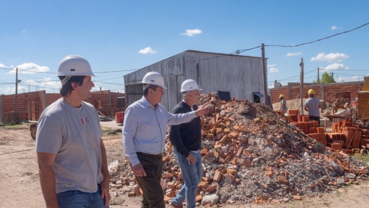 Se ejecutan 99 viviendas con fondos provinciales en el departamento Gualeguaych&uacute;