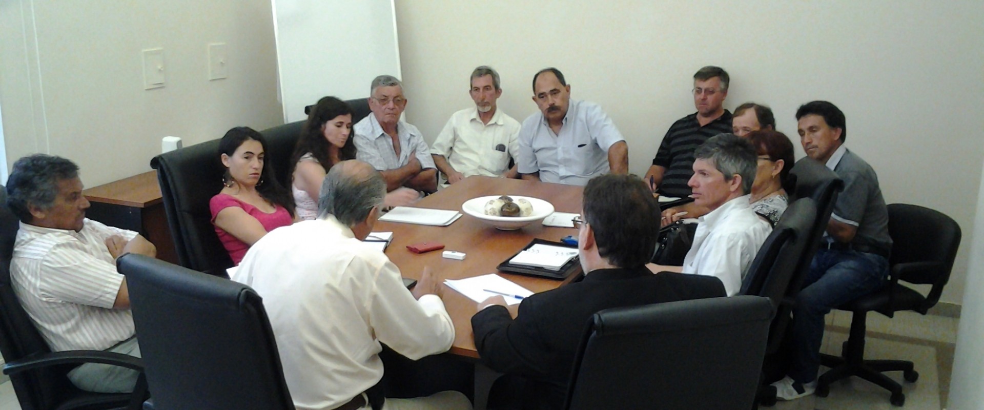 El titular del IAPV se reuni&oacute; con representantes de las Juntas de Gobierno de Diamante