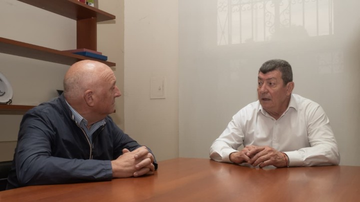 Provincia y municipios coordinan acciones para atender la demanda habitacional