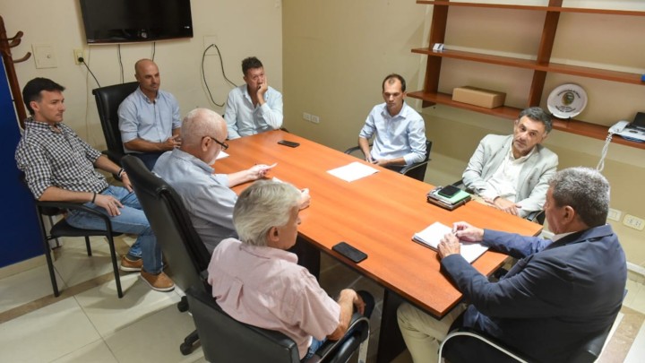 El IAPV y municipios del departamento Uruguay trabajan para dar respuestas habitacionales