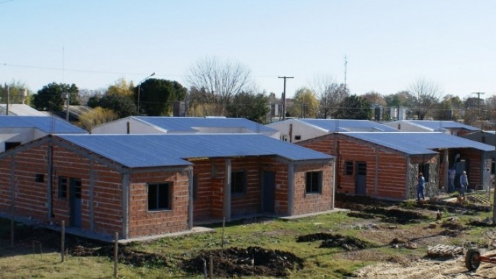 Se licitar&aacute;n 333 viviendas para cinco ciudades entrerrianas