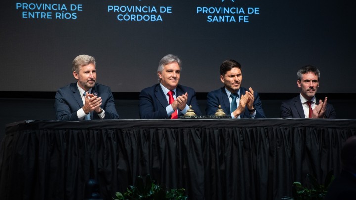 Frigerio asumi&oacute; la presidencia pro tempore de la Regi&oacute;n Centro