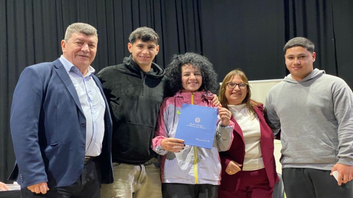 Se rubricaron firmas y entregaron escrituras a 90 familias de Concepci�n del Uruguay