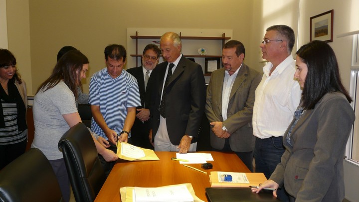 Licitaci&oacute;n de viviendas para docentes en Villa Elisa