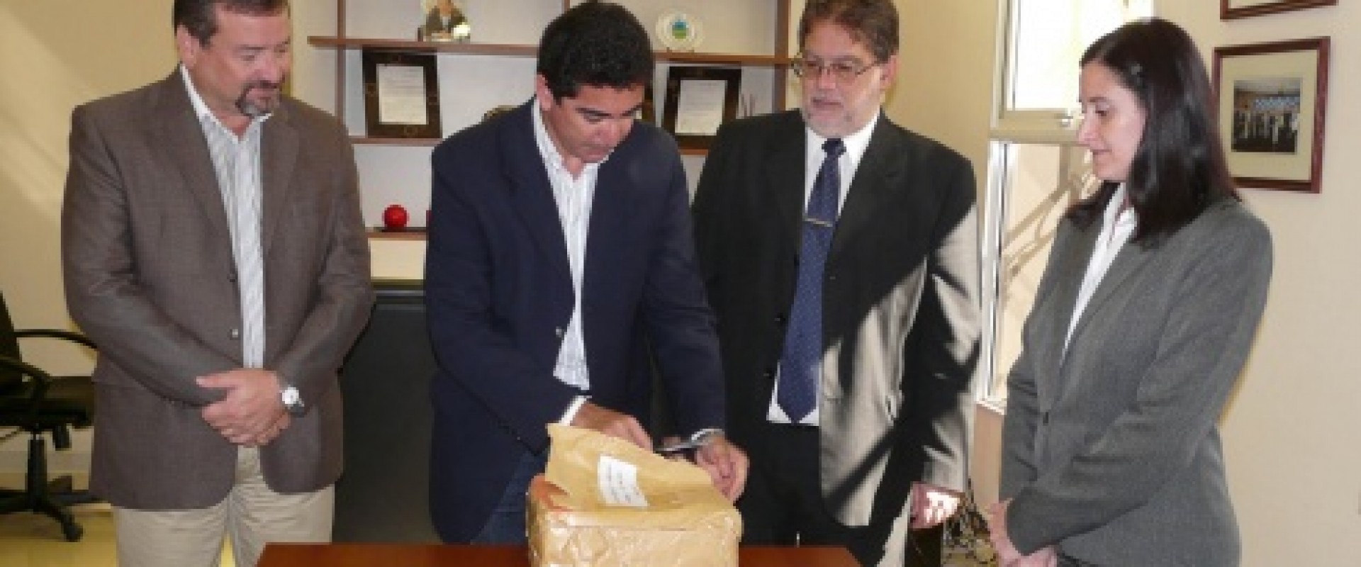 Se abrieron los sobres para la construcci&oacute;n de 136 viviendas