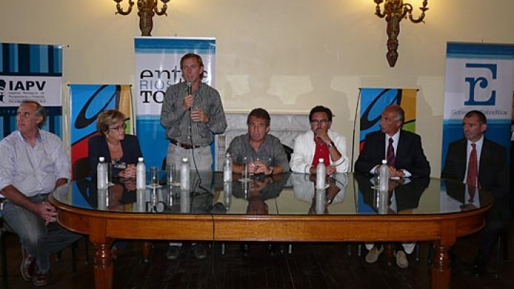 Cuarenta nuevas familias de Gualeguaych&uacute; con casa propia