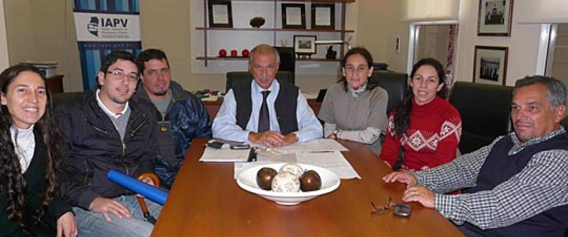 Funcionarios del IAPV se reunieron con representantes del grupo habitacional Paran&aacute; 80 Viviendas
