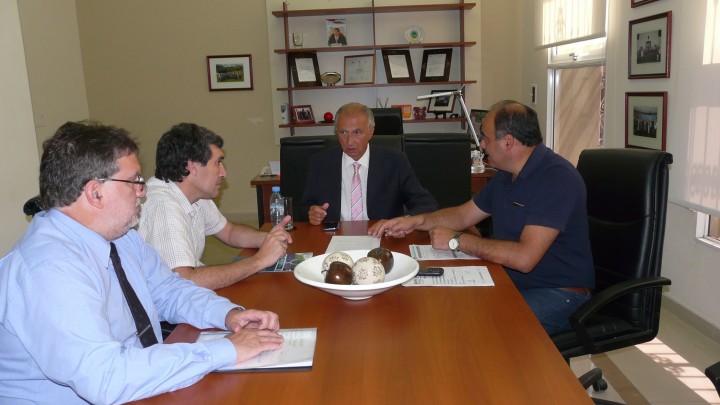 Se entreg&oacute; un aporte al Club Atl&eacute;tico Basavilbaso para culminar obras