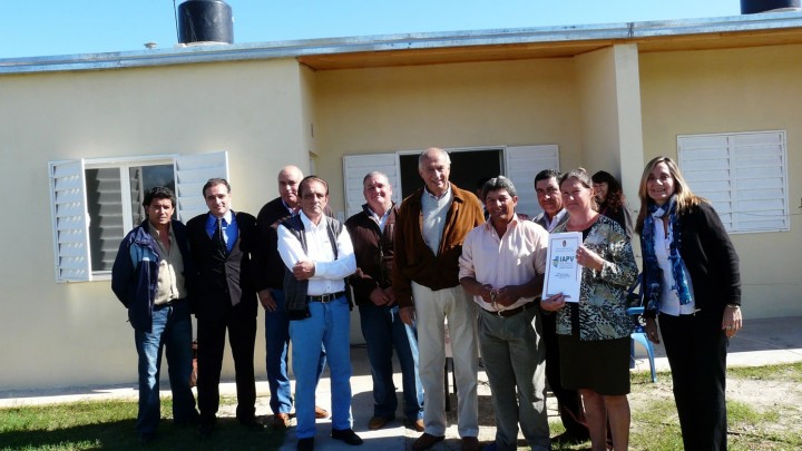 Seis familias de &Ntilde;ancay tienen su casa propia