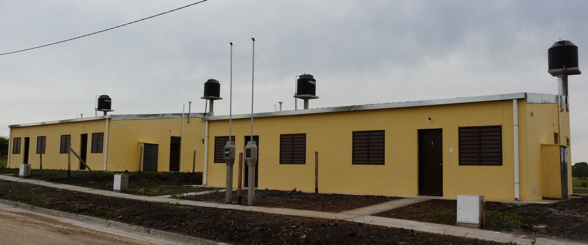 Se expone el padr&oacute;n provisorio para el sorteo de 10 viviendas del IAPV en Gilbert