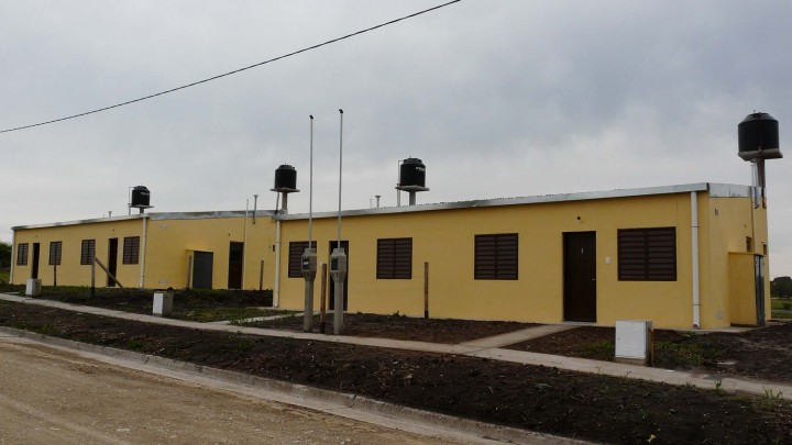 Se expone el padr&oacute;n provisorio para el sorteo de 10 viviendas del IAPV en Gilbert