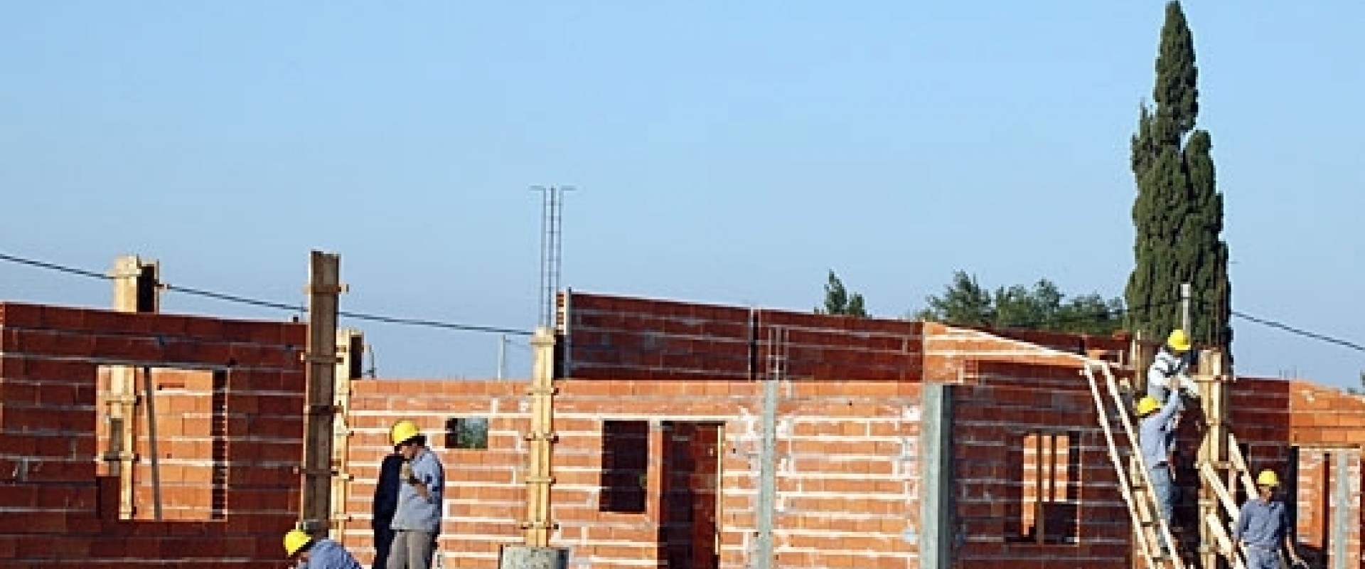 Actualizar&aacute;n datos para acceder a una vivienda en Enrique Carb&oacute;