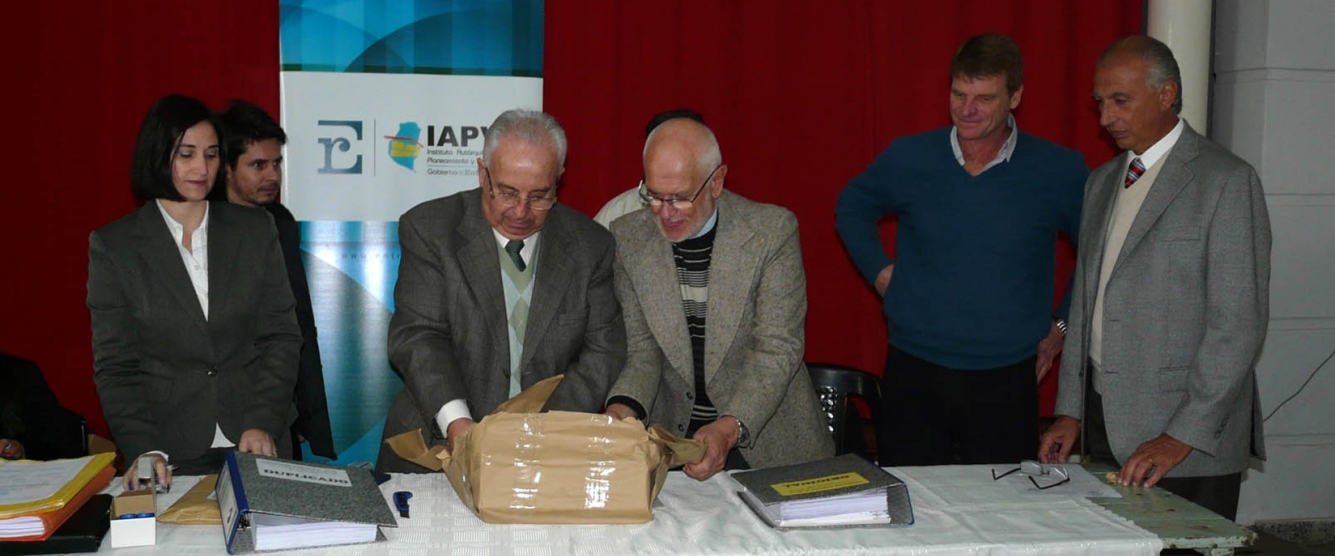 Se abrieron los sobres para nuevas viviendas del IAPV en Aranguren y Villa Libertador San Mart&iacute;n