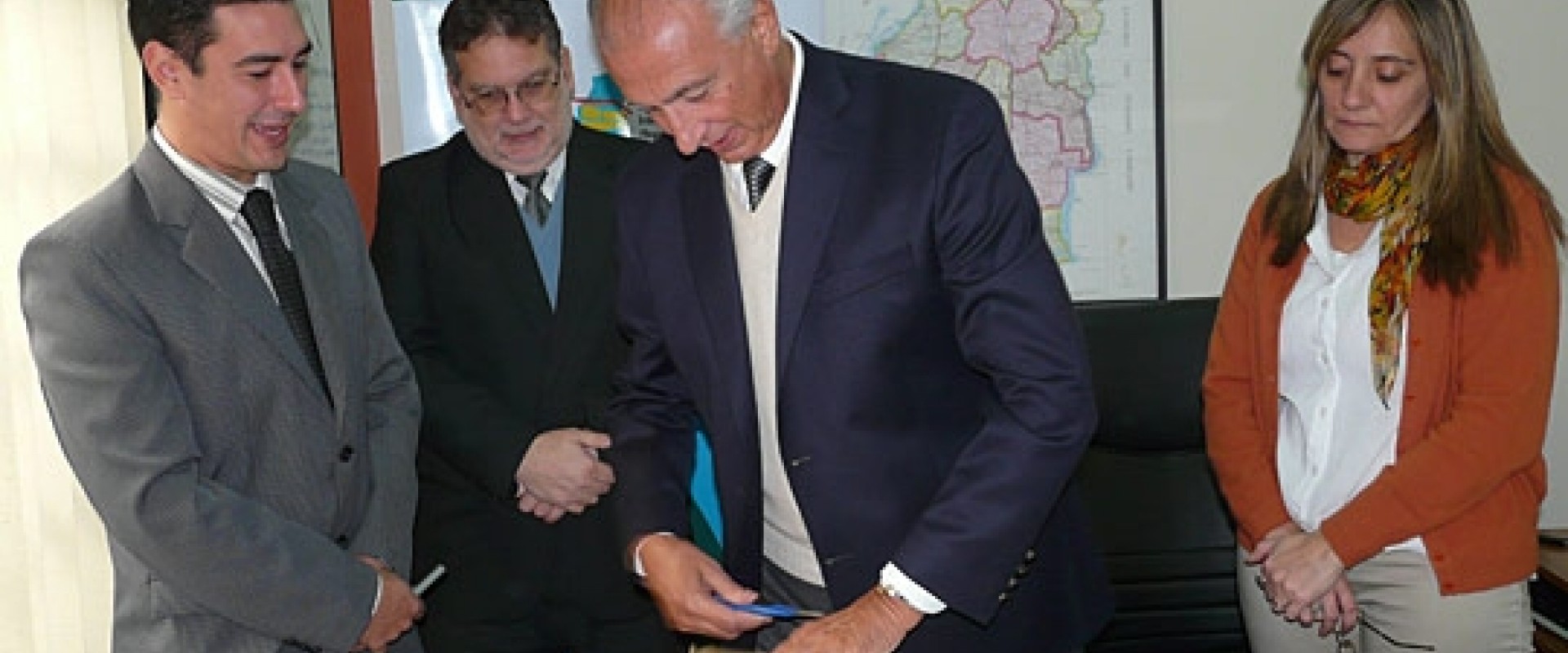Se licitaron nuevas viviendas para docentes de Lucas Gonz&aacute;lez y San Jaime de la Frontera