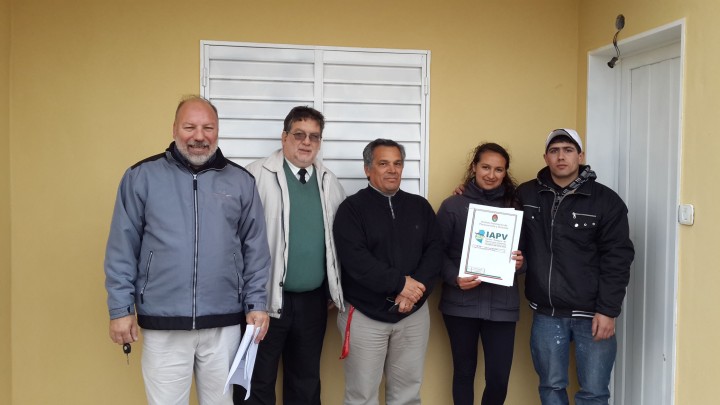 Comenz&oacute; la entrega y traslado de familias a nuevas viviendas en Concepci&oacute;n del Uruguay