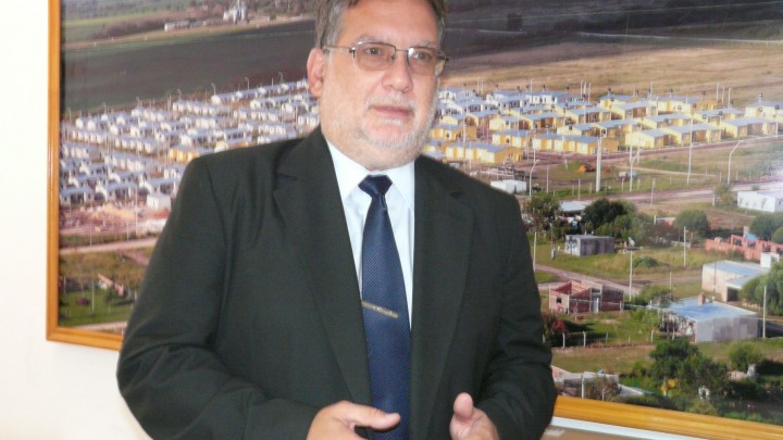 Avanza la ejecuci&oacute;n de 144 nuevas viviendas para docentes en Concordia