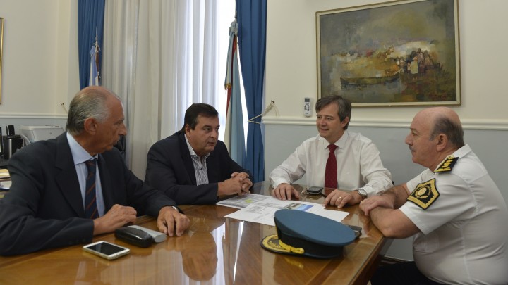 En Col&oacute;n se construir&aacute;n 36 nuevas viviendas para personal policial de la provincia