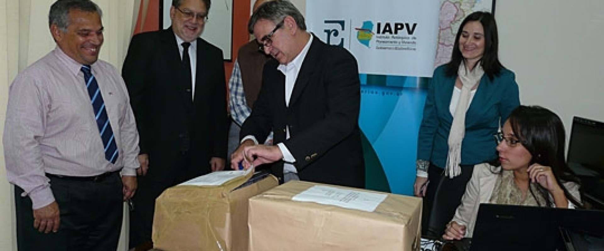 Construir&aacute;n nuevas viviendas del IAPV en Rosario del Tala, Gobernador Sola, Aldea Santa Mar&iacute;a y Conscripto Bernardi