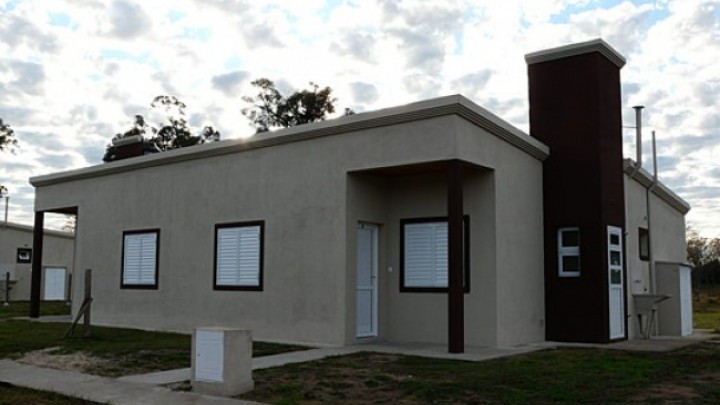 El gobierno inaugurar&aacute; nuevos grupos habitacionales en Chajar&iacute; y Villa Elisa