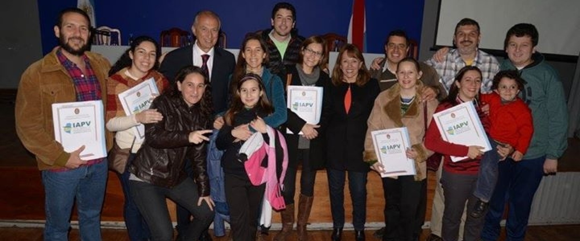 Familias de Paran&aacute; recibieron del IAPV sus nuevas viviendas