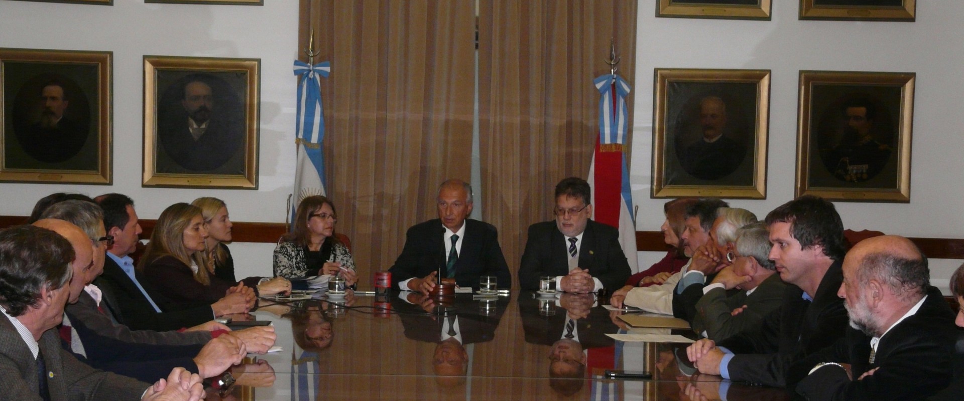 Se construir&aacute;n viviendas en 12 localidades entrerrianas