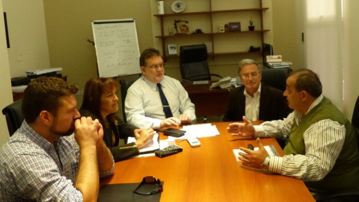 Para los municipios de Federal, Feliciano y Santa Elena. La provincia trabaja en la gesti&oacute;n de viviendas para familias afectadas por las inundaciones