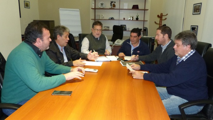 Analizaron la pol&iacute;tica habitacional en Entre R&iacute;os con referentes del sector de la construcci&oacute;n